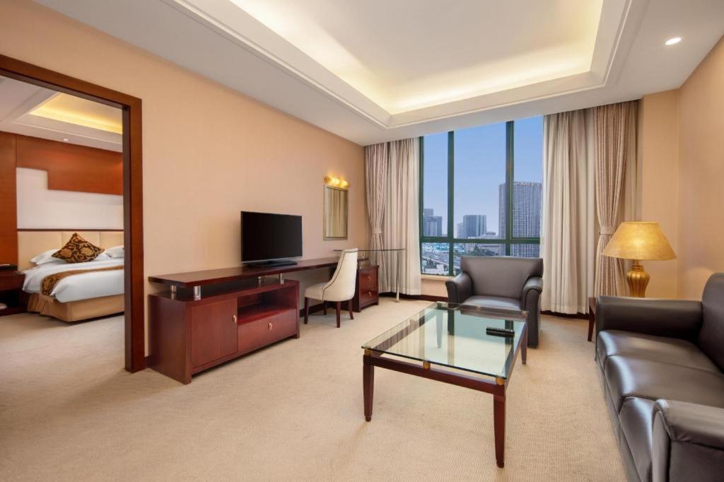 Jinrong International Hotel Shanghai Exterior foto
