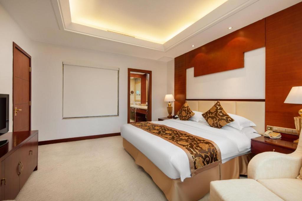 Jinrong International Hotel Shanghai Exterior foto